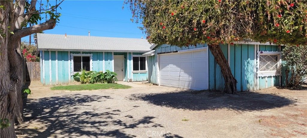 listing image 130726292983104167910