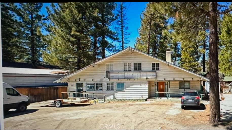 Mixed use property in a demanding growth area. Office/retail on the first floor with a 2/1 residence on the second level. Downstairs is divided into 4 office type areas offering an opportunity to have one large open bullpen area or individual office spaces. Multiple opportunities for upgrading and adding value.