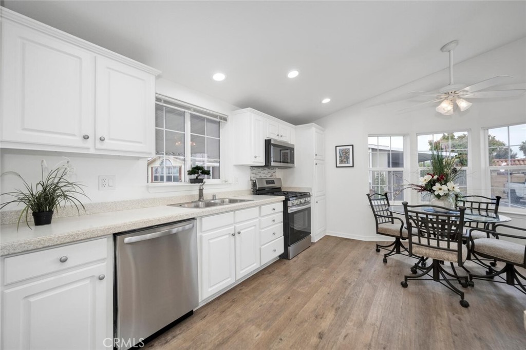 Rancho del Rey - Manufactured In Park