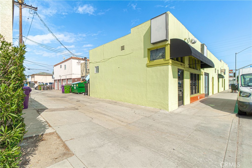 3401 Orange Avenue