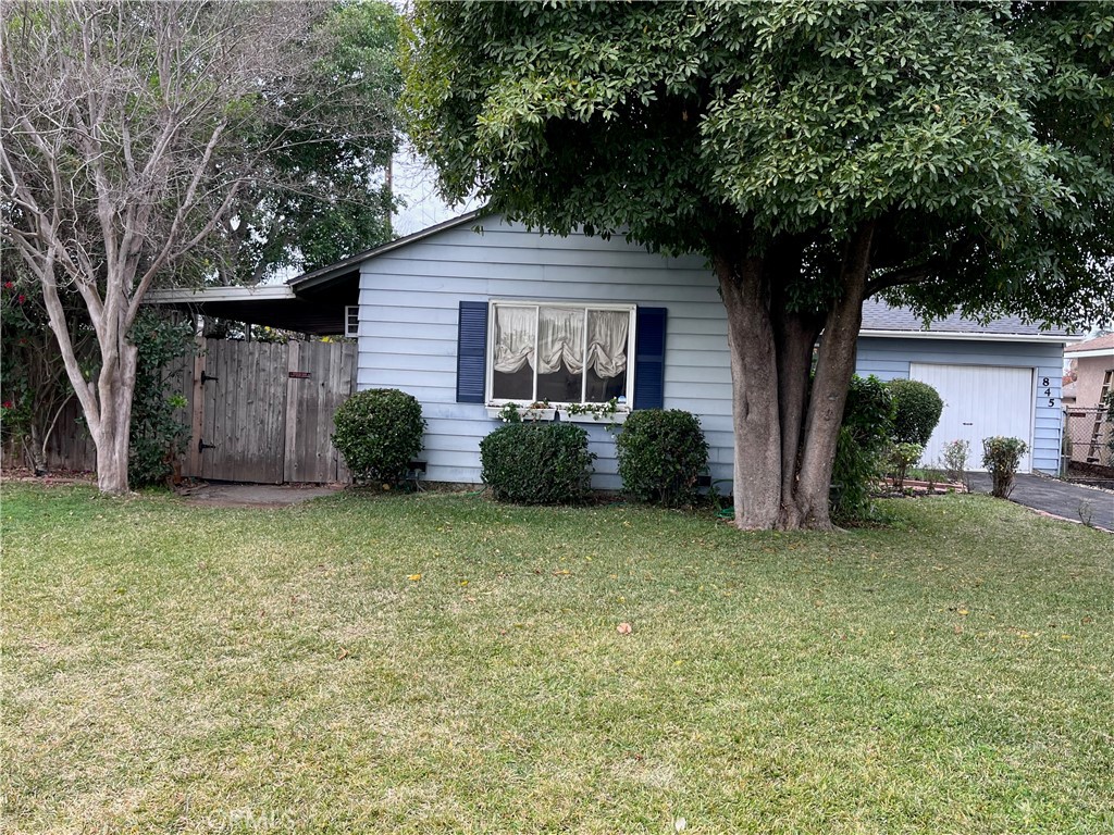 Photo 1 of 31 of 845 N Edenfield Avenue house