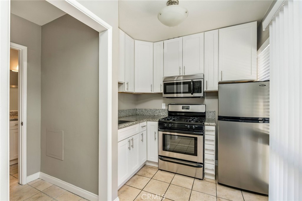 Belmont Shore (BSD) - Residential Income