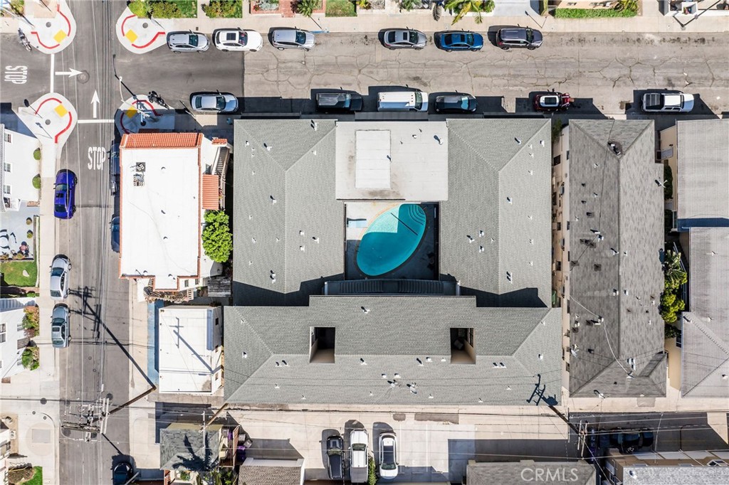 125 Ximeno Avenue 1