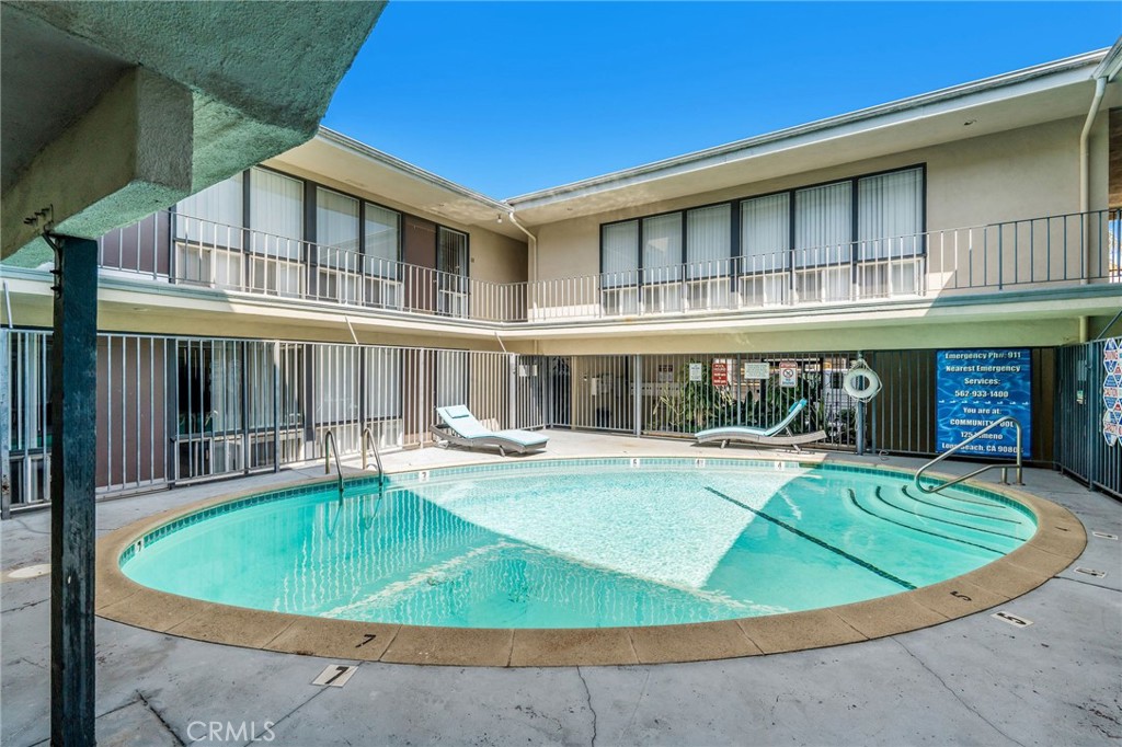 125 Ximeno Avenue 1