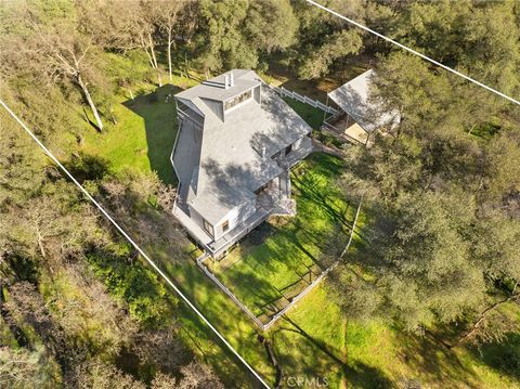 A home in Oroville