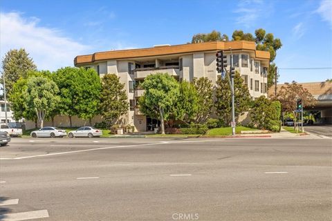 A home in Toluca Lake