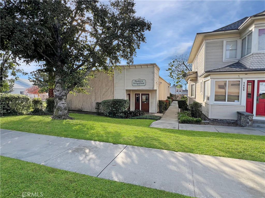 1450 W 9th Street