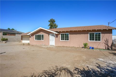 A home in Perris