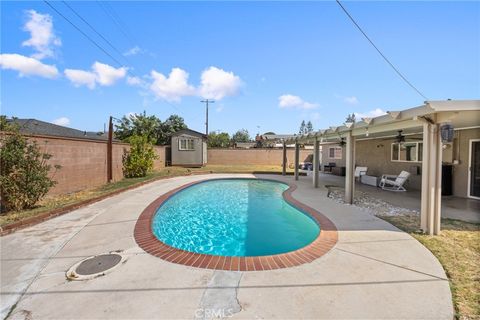 A home in San Dimas