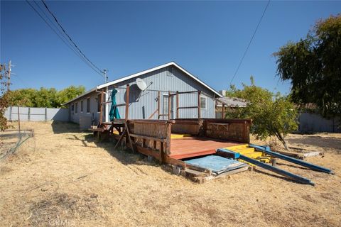 A home in Oroville