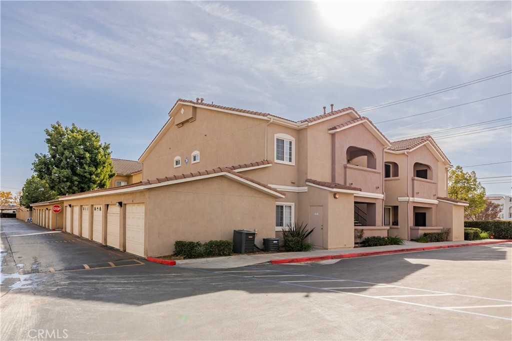 41410 Juniper Street 2622