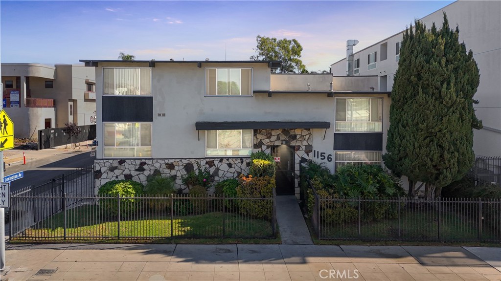 1156 N Cahuenga Boulevard