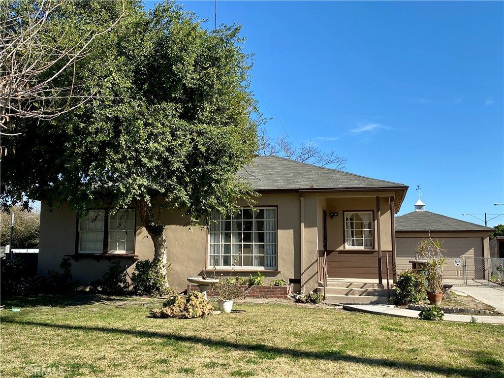 listing image 130729530557337716823