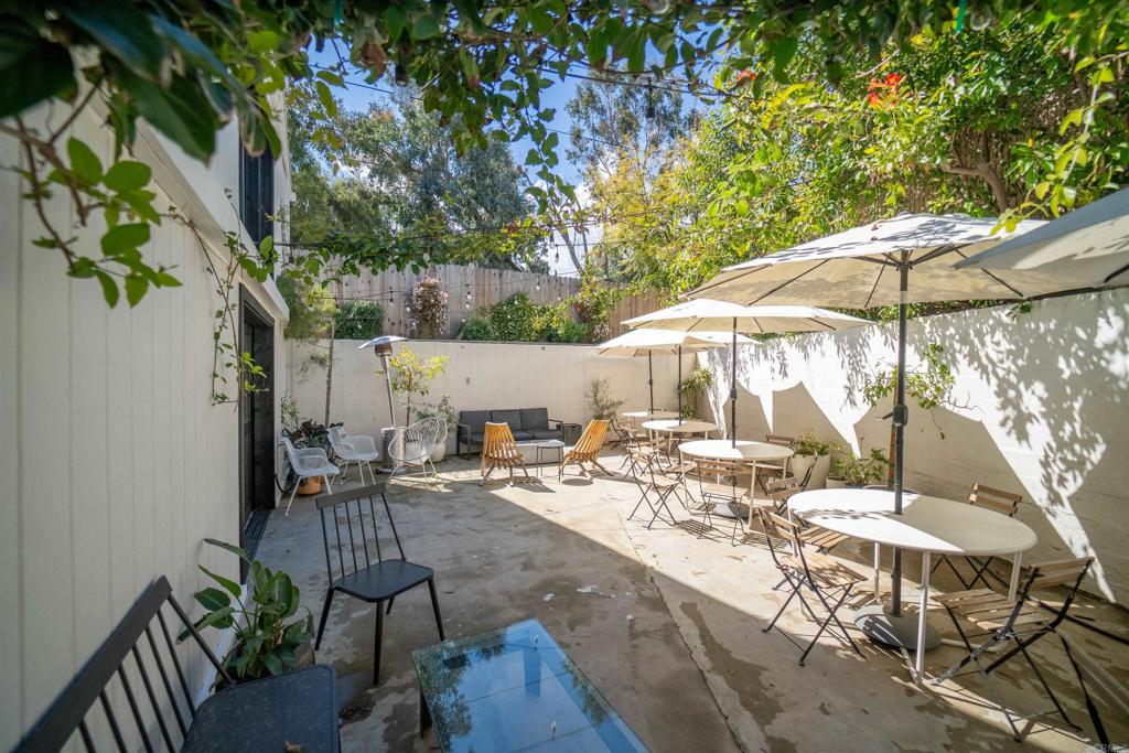 838 E Mission Road