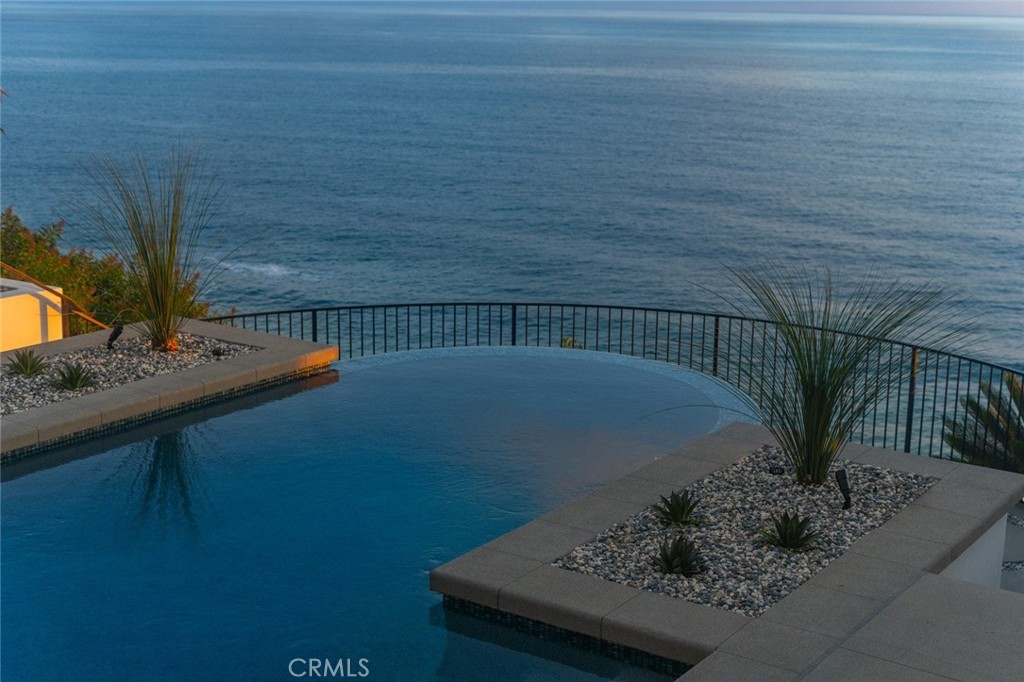 Ocean Vista Custom (OV) - Residential