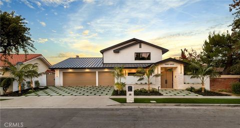 A home in Corona Del Mar