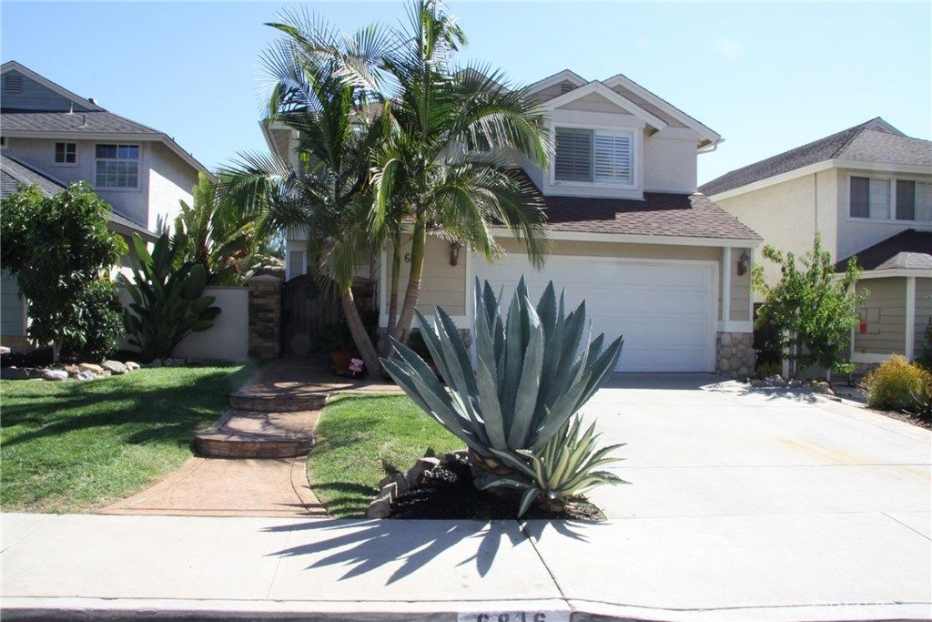 listing image 130729802303680803860