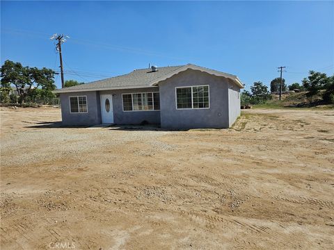 A home in Perris