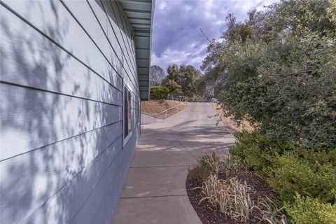 A home in Mariposa