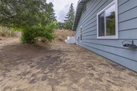 A home in Mariposa