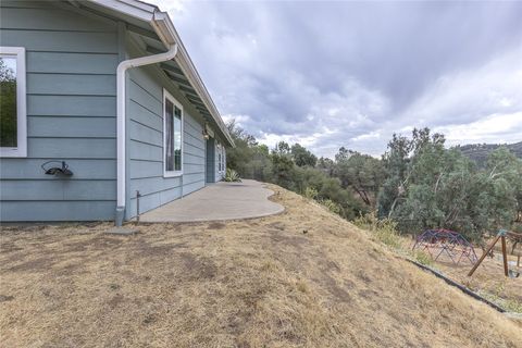 A home in Mariposa