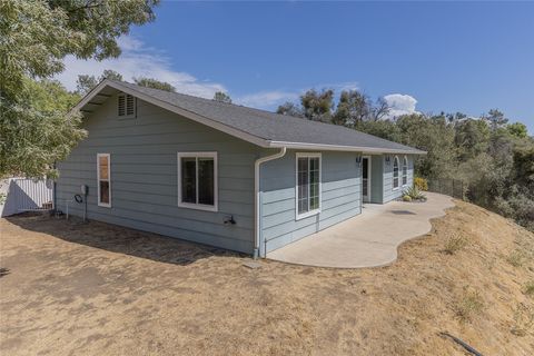 A home in Mariposa