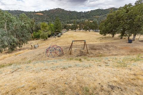 A home in Mariposa