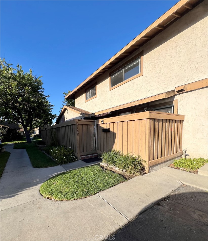 17760 Palo Verde Avenue 27