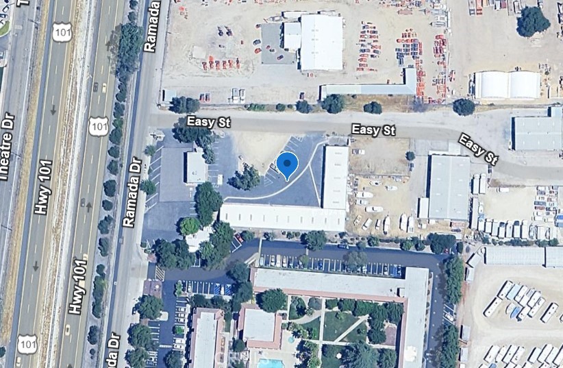 +/- 1,900 sf industrial space located on Easy Street just off of Ramada Drive.