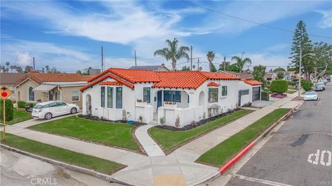 A home in Inglewood