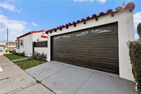 A home in Inglewood