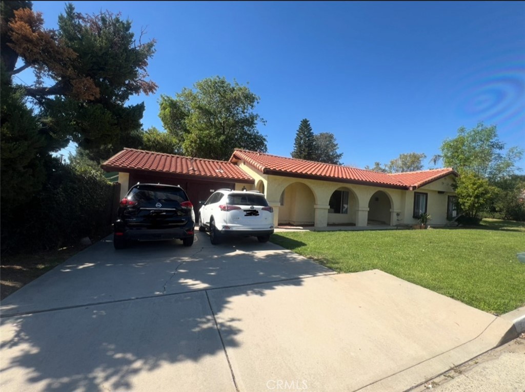 3303 Maricopa Drive