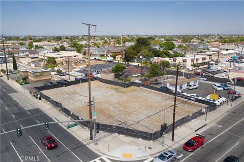 Photo of 14972 Beach Boulevard, Westminster, CA 92683 (MLS # OC20146075) Photo of 14972 Beach Boulevard, Westminster, CA 92683 (MLS # OC20146075)
