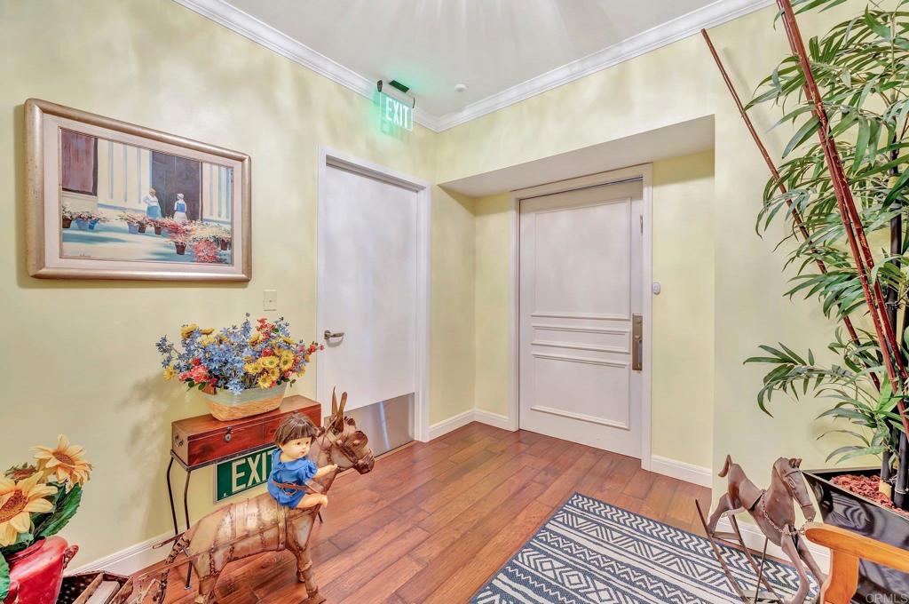 2500 6th Street 303