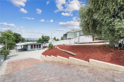 A home in Lake Elsinore