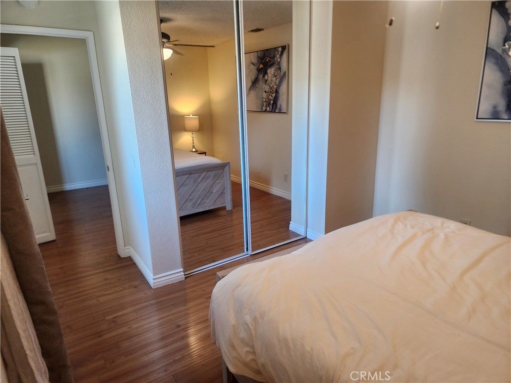 listing image 130723479546727983728