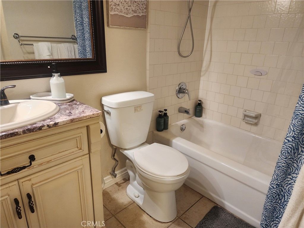 listing image 130725271606385543515