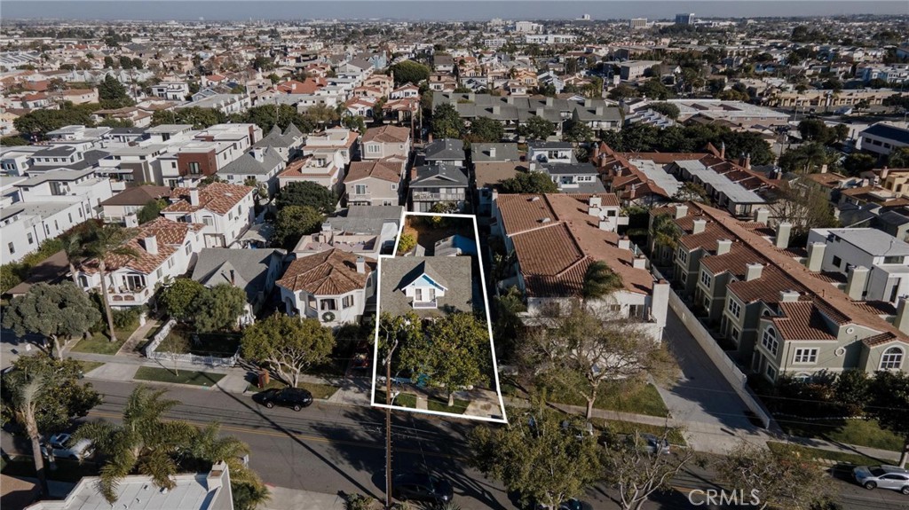 218 S Helberta Avenue