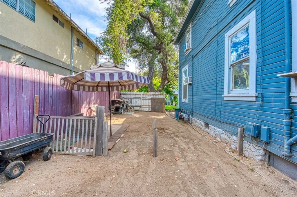 Pasadena, California 91103, United States, ,Residential,Pending,184374