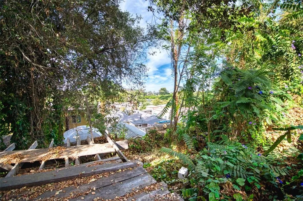 Pasadena, California 91103, United States, ,Residential,Pending,184374