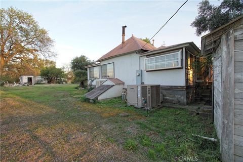 A home in Flournoy