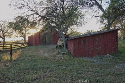 A home in Flournoy