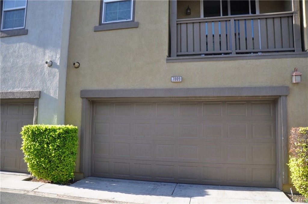listing image 130722779306516421491