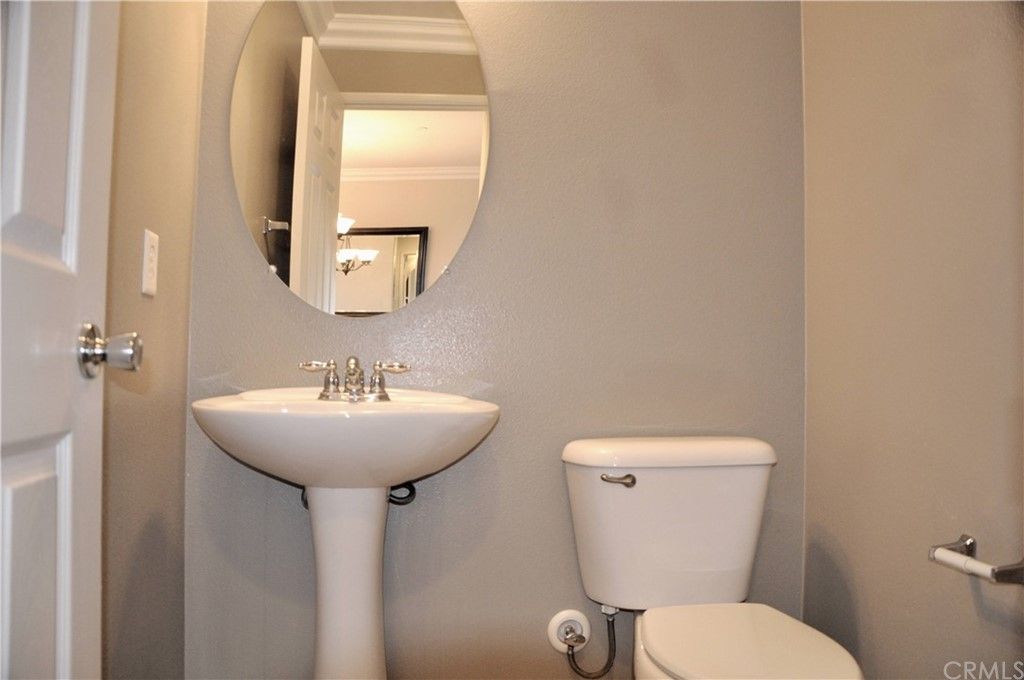 listing image 130723574300313033871