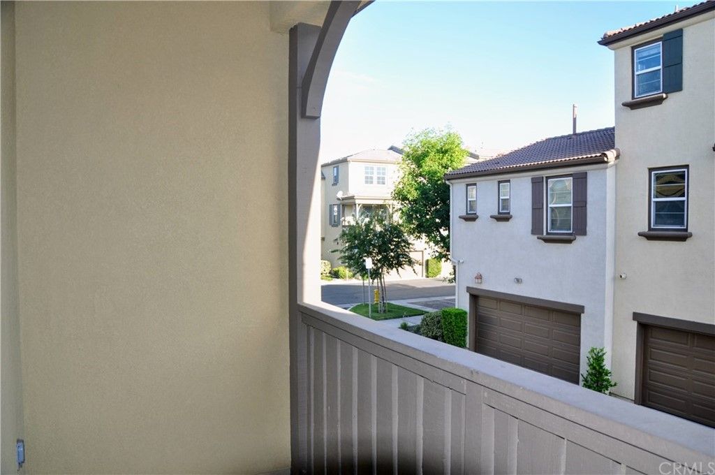 listing image 130723394471073153935