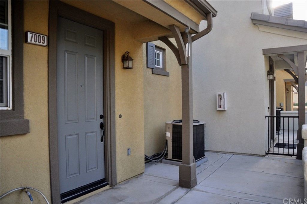 listing image 130723346832279961519
