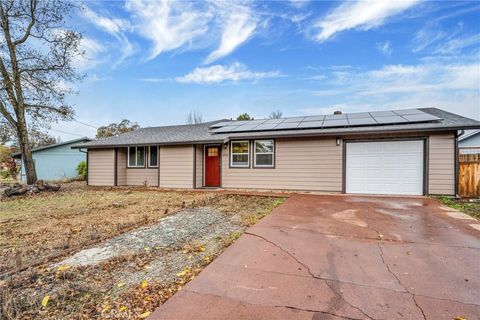 A home in Clearlake