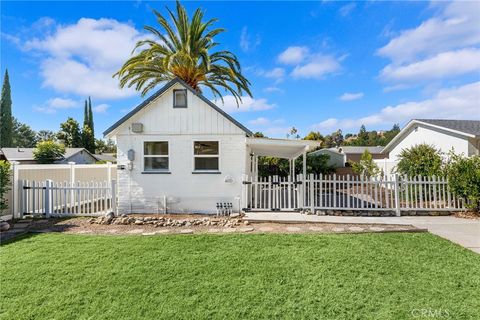 A home in San Dimas