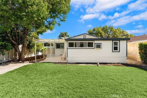 A home in San Dimas