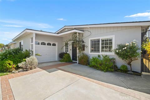 Featured picture for the property CV24197639
